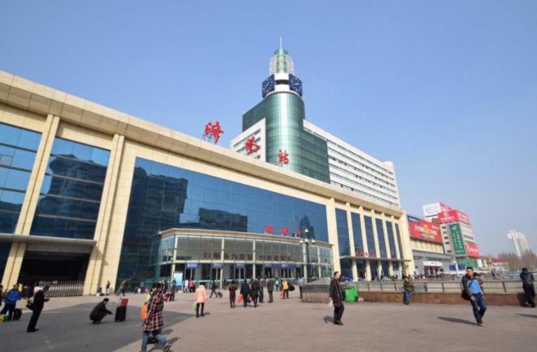 济南站是火车站还是高铁站